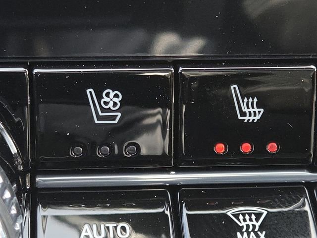 New 2026 GMC Canyon Denali w/ LPO, Denali Black Edition image 7