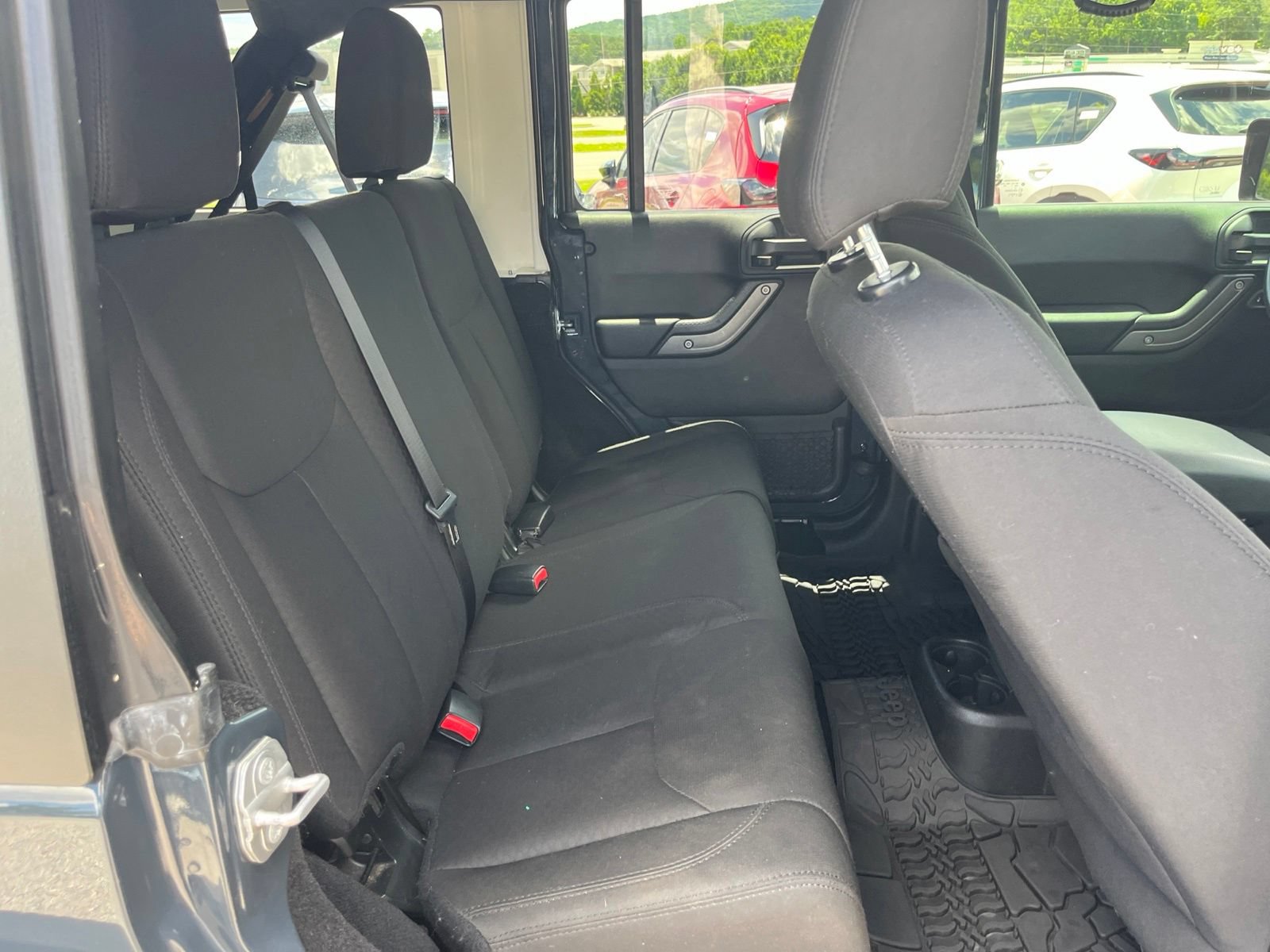 Used 2017 Jeep Wrangler Unlimited Sport w/ Quick Order Package 24S AWD/4WD image 27
