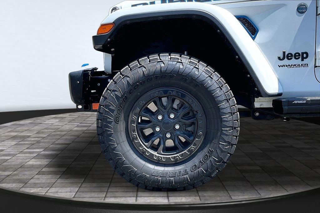 Certified 2021 Jeep Wrangler Unlimited Rubicon w/ Trailer Tow Package AWD/4WD image 29