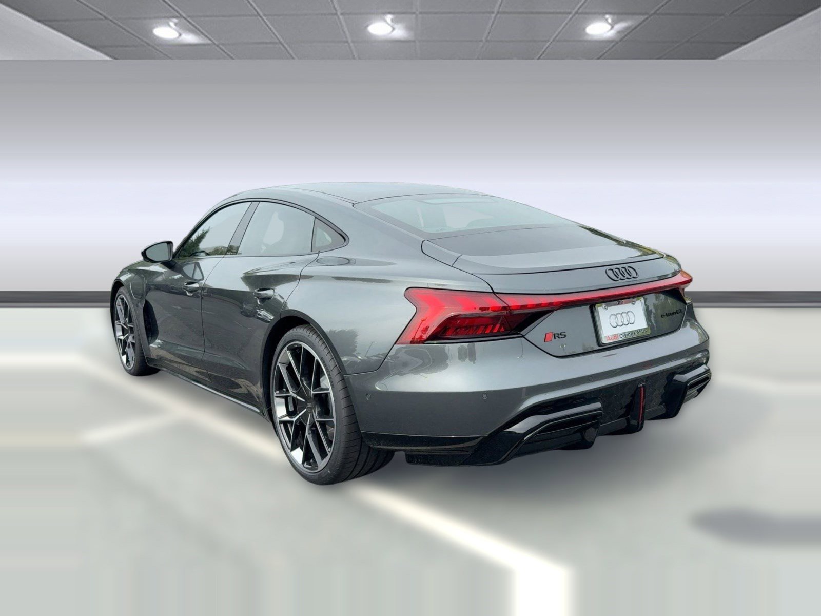 New 2026 Audi RS e-tron GT performance image 3