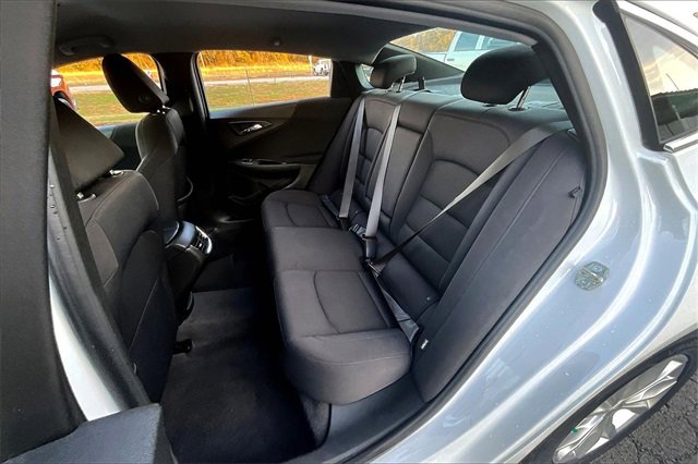 Used 2023 Chevrolet Malibu LT image 22