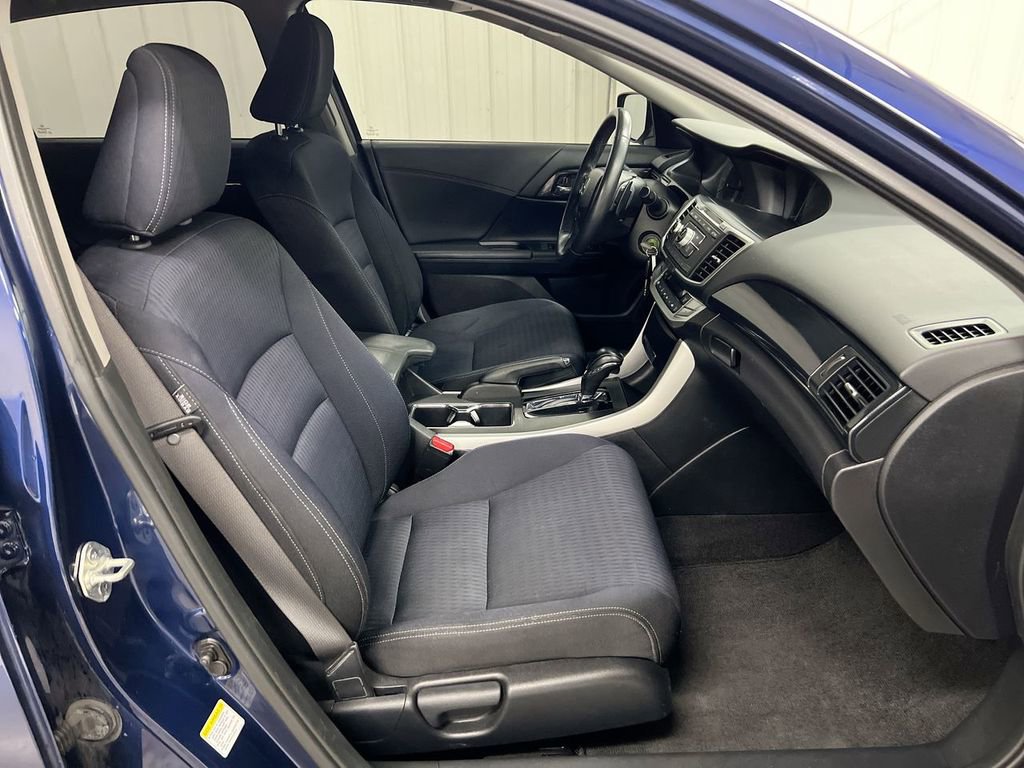 Used 2013 Honda Accord Sport image 21