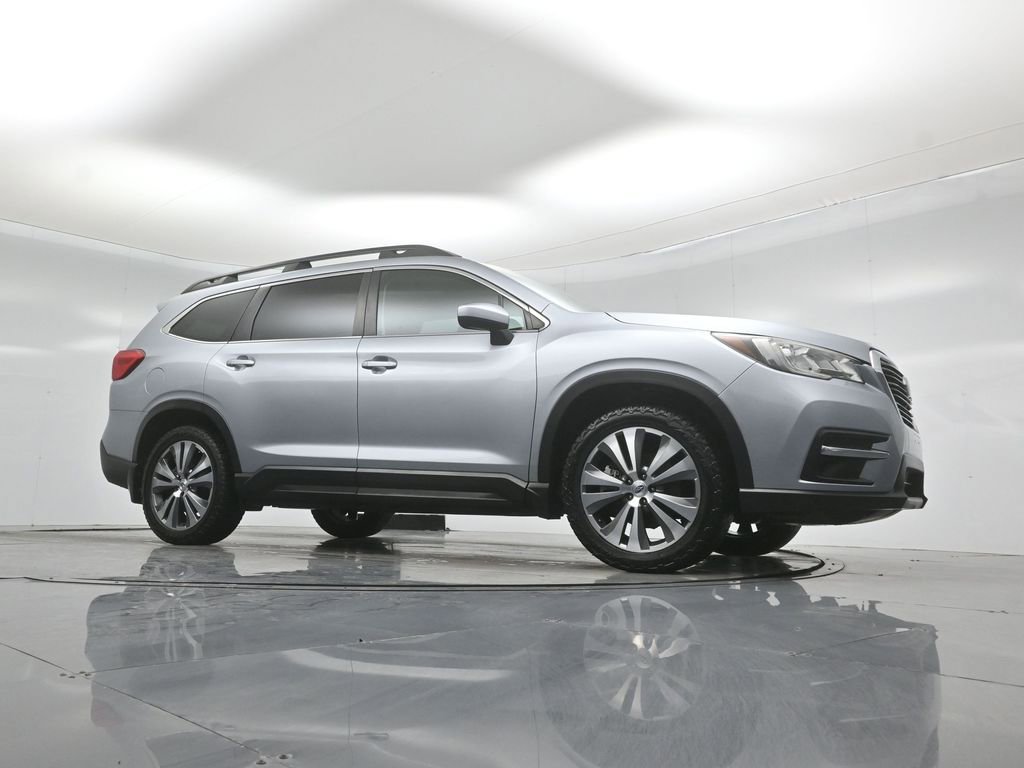 Used 2019 Subaru Ascent Premium AWD/4WD image 4