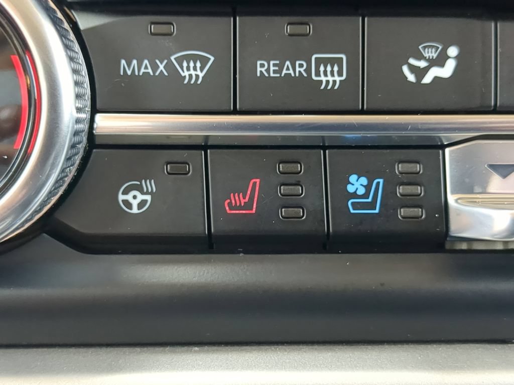 Certified 2024 Ford Expedition XLT RWD image 28