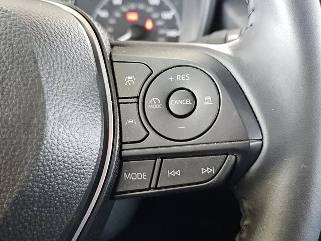 Used 2024 Toyota Corolla Cross SE image 9