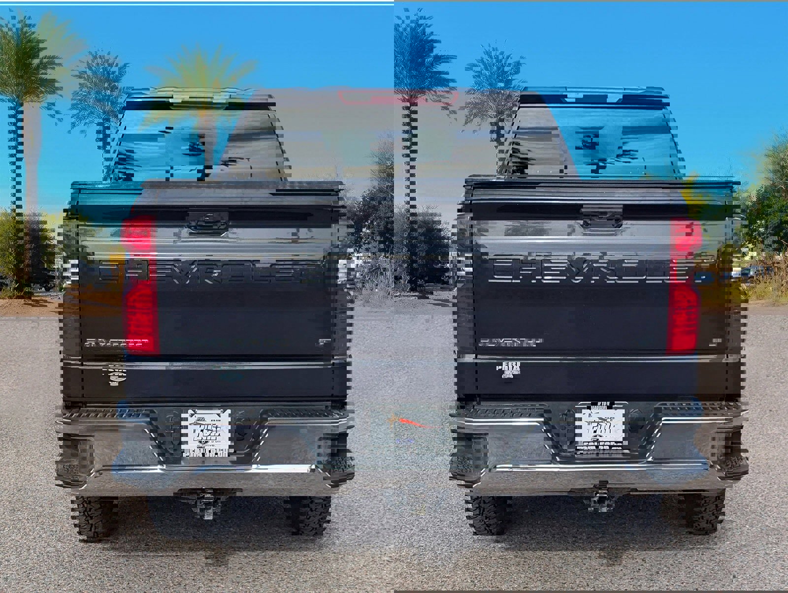 Used 2023 Chevrolet Silverado 1500 LT image 4