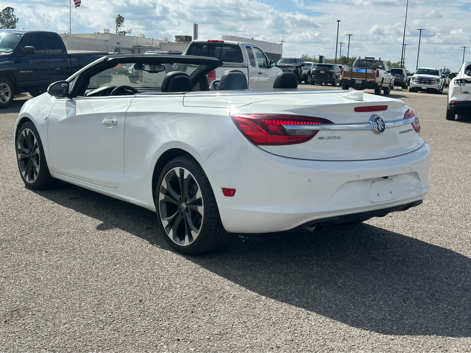 Used 2018 Buick Cascada Premium FWD image 10