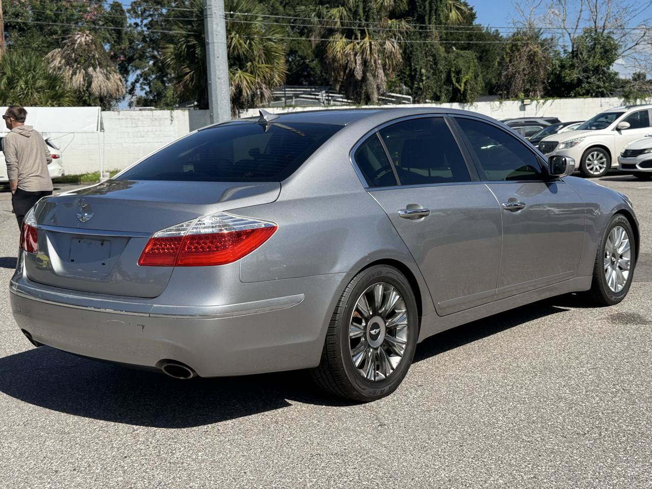 Used 2009 Hyundai Genesis 3.8 w/ Premium Plus Pkg 3 RWD image 28