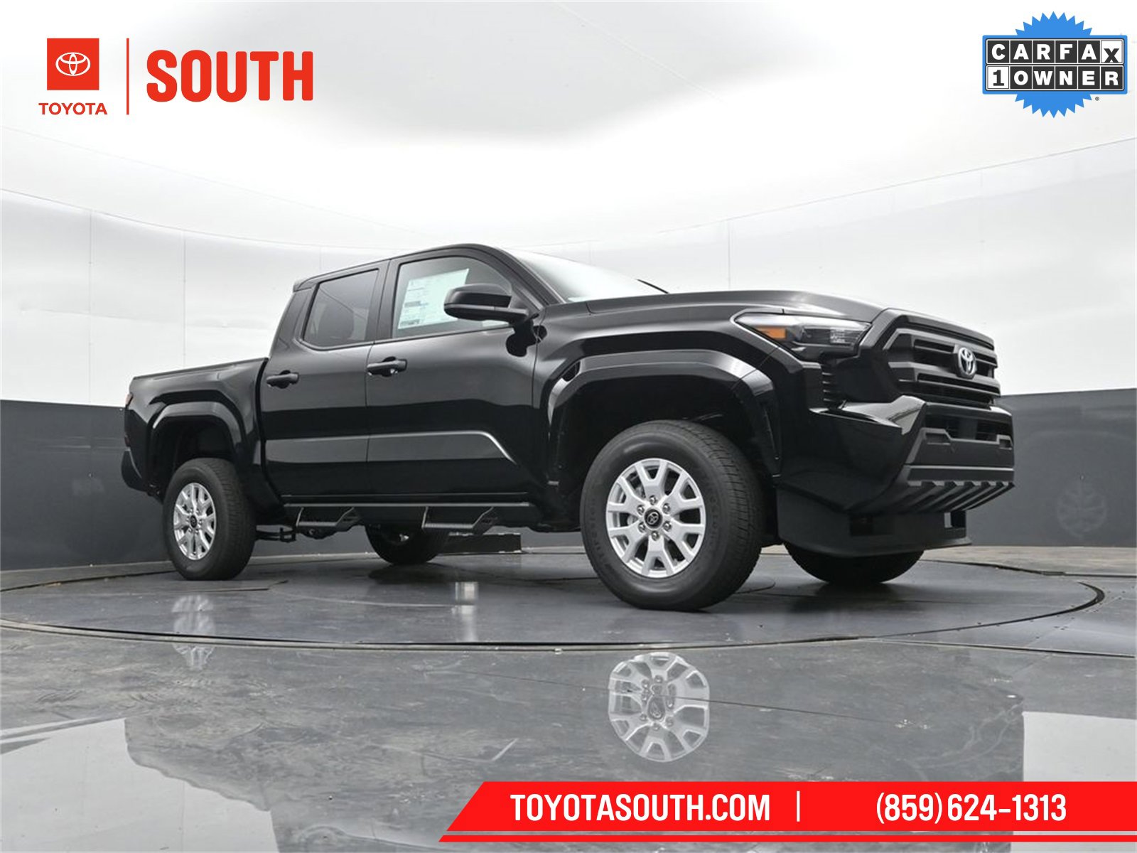 Used 2025 Toyota Tacoma SR w/ SR Upgrade Package image 40