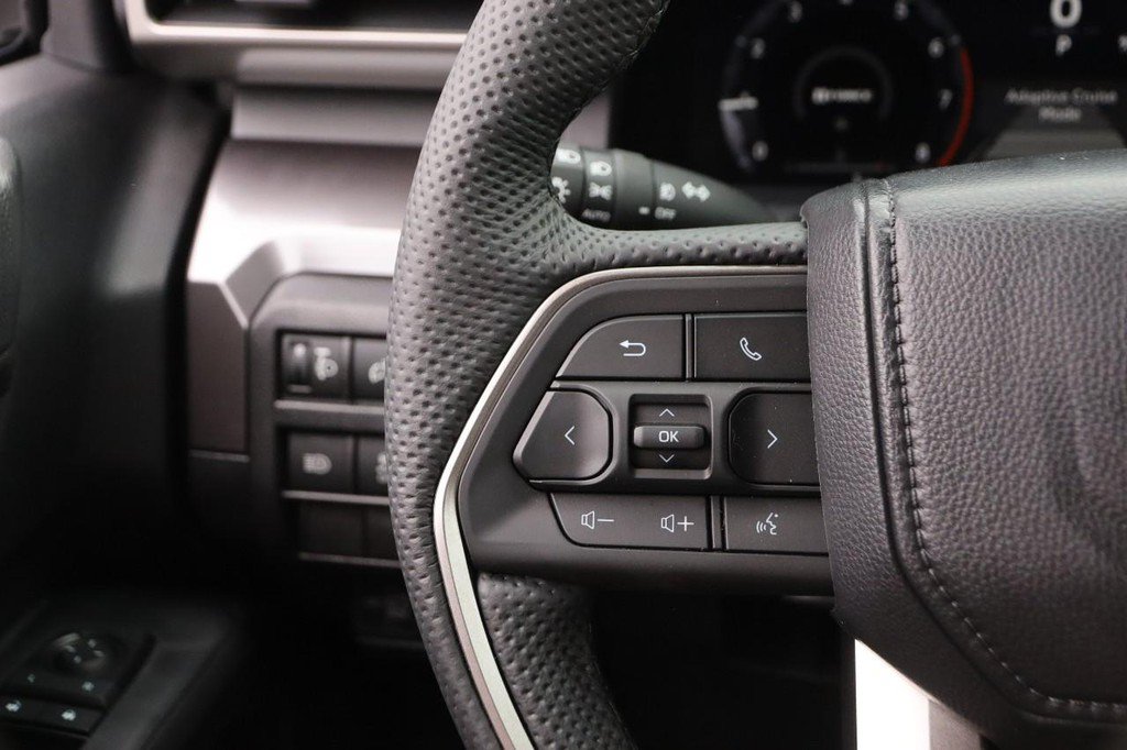 Used 2026 Toyota Tacoma TRD Sport AWD/4WD image 11