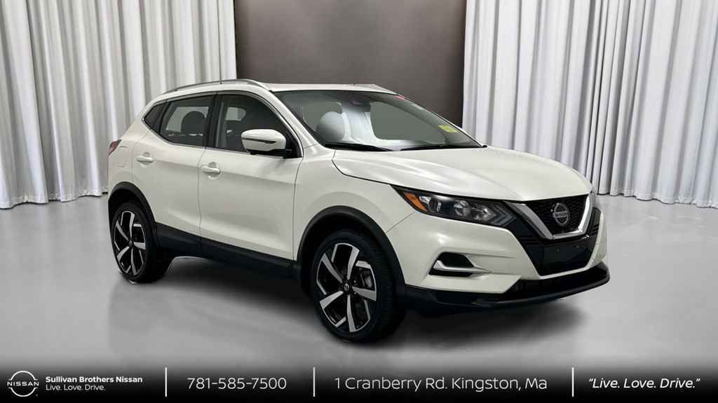 Certified 2022 Nissan Rogue Sport SL image 3