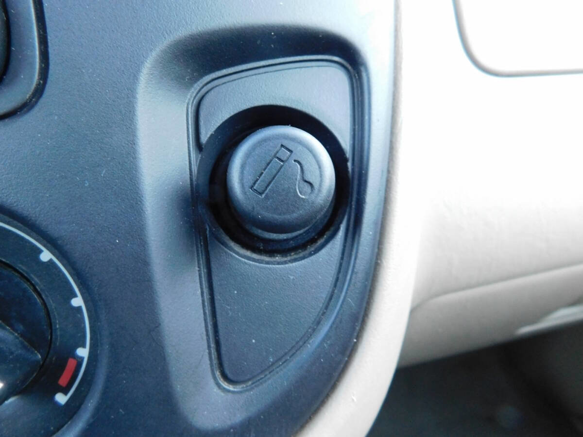 Used 2005 Ford Escape XLS FWD image 10