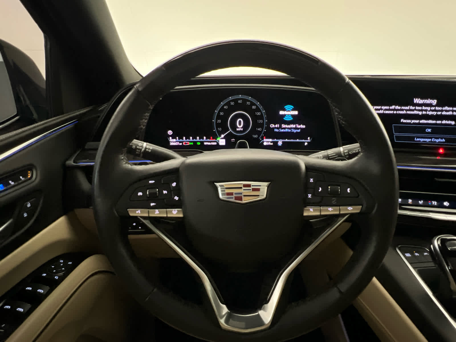 Used 2022 Cadillac Escalade Premium Luxury w/ Performance Package AWD/4WD image 17