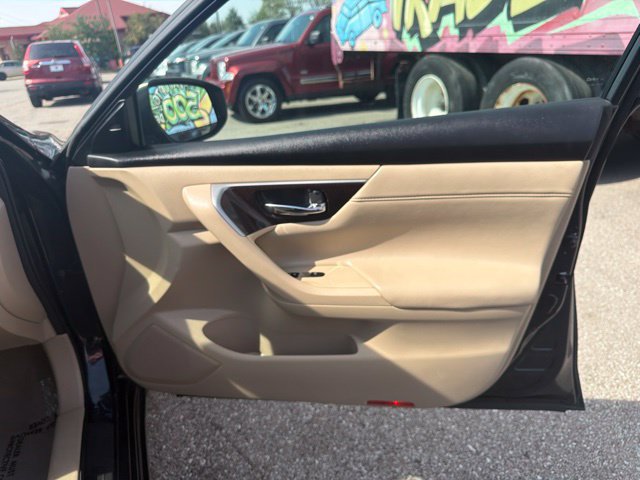 Used 2014 Nissan Altima 2.5 SL w/ Technology Package FWD image 31