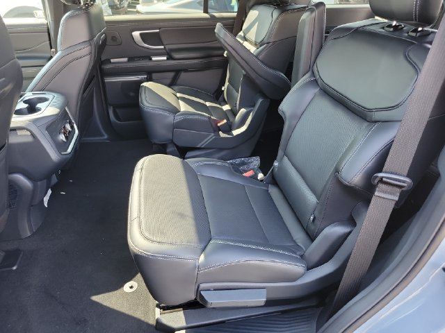 New 2027 Ford Expedition Platinum w/ Stealth Appearance Package AWD/4WD image 20