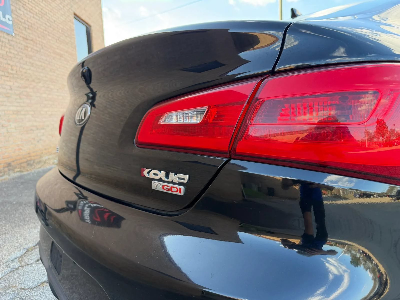 Used 2016 Kia Forte Koup SX w/ SX Premium Package FWD image 7