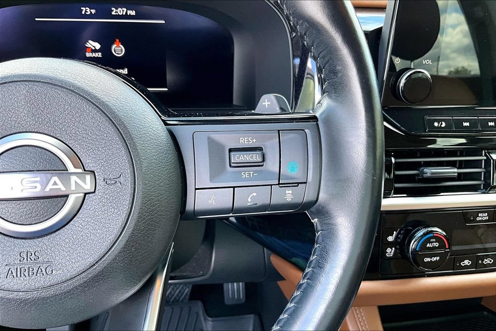 Used 2023 Nissan Pathfinder Platinum AWD/4WD image 19