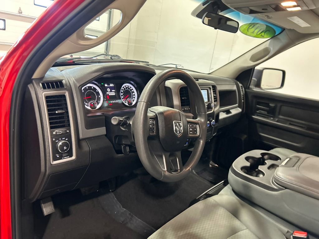 Used 2019 RAM 1500 Express w/ Wheel & Sound Group image 17