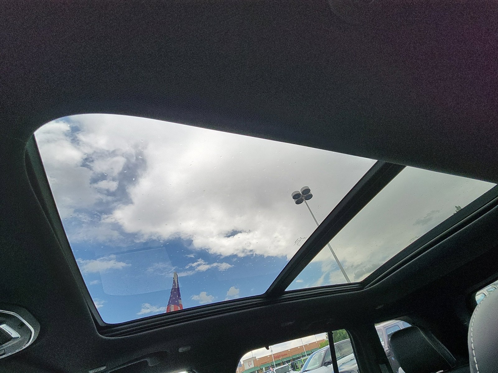 New 2025 Jeep Grand Cherokee Limited 4xe w/ Luxury Tech Group II image 33