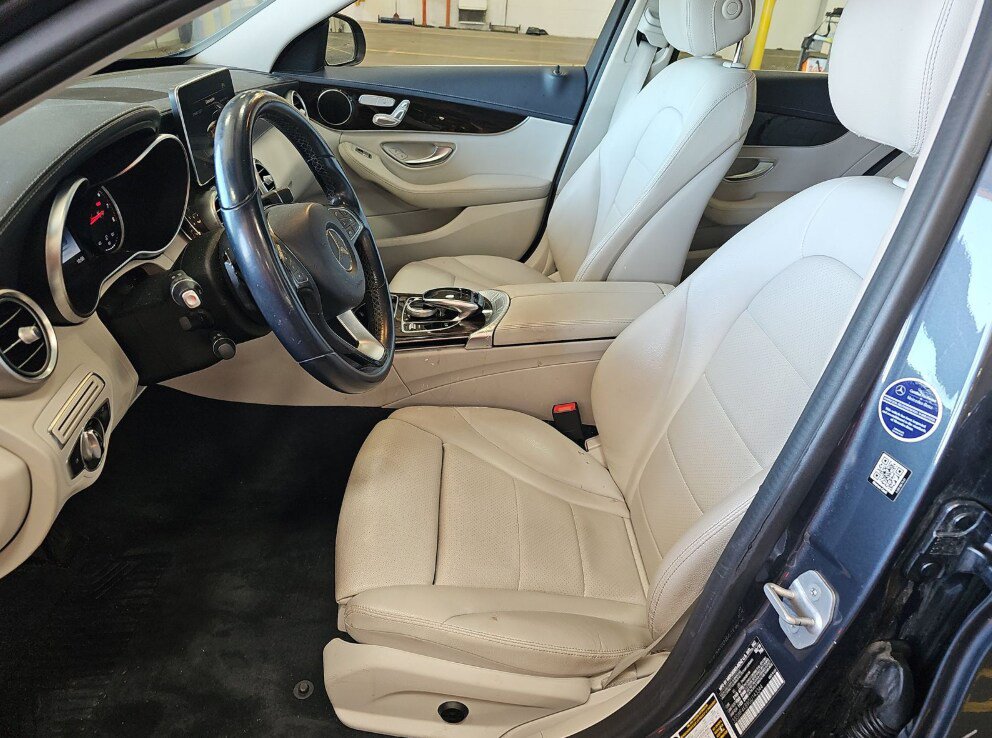 Used 2016 Mercedes-Benz C 300 4MATIC Sedan w/ Multimedia Package image 10