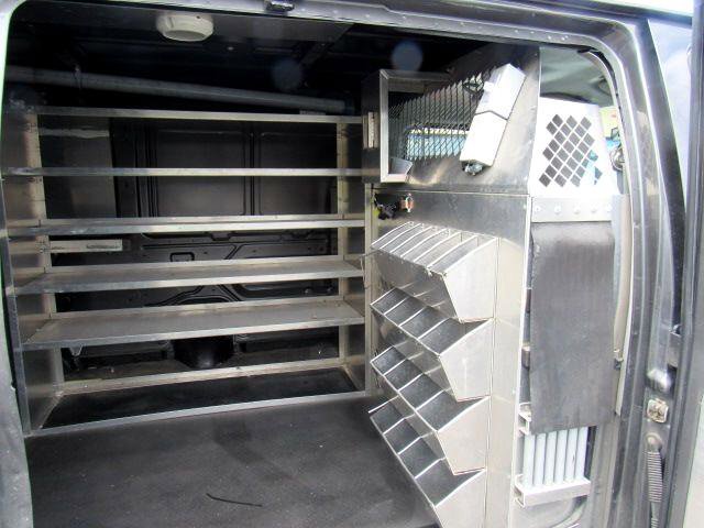 Used 2013 Ford E-150 and Econoline 150 w/ Exterior Upgrade Pkg image 8
