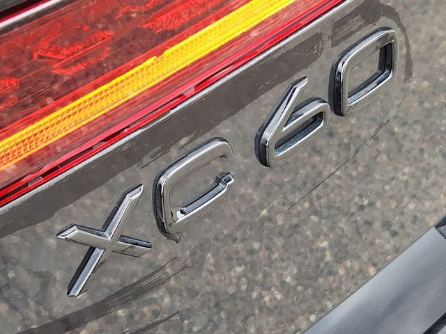 Certified 2026 Volvo XC60 B5 Ultra w/ Climate Package AWD/4WD image 18