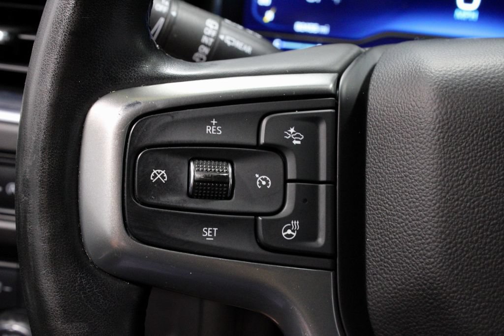 Used 2023 Chevrolet Suburban Premier AWD/4WD image 27