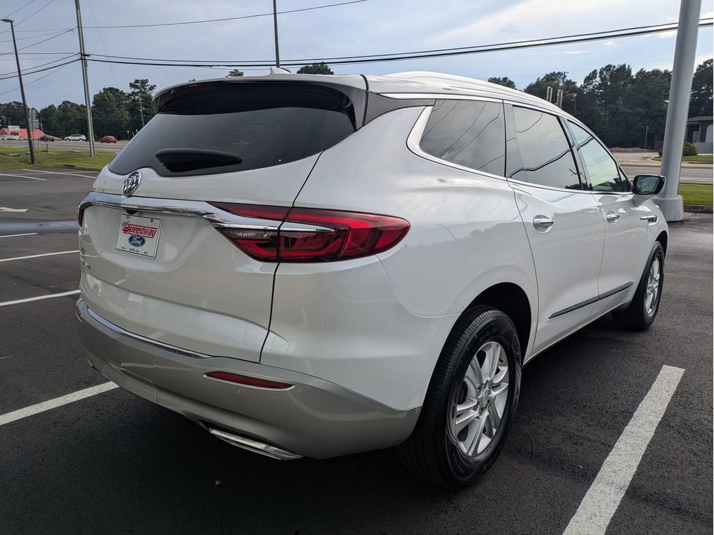 Used 2021 Buick Enclave Essence w/ Sound and Sites Package FWD image 5