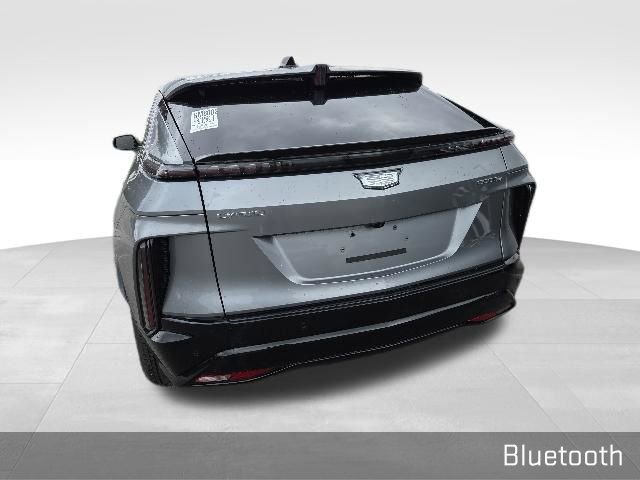 Used 2024 Cadillac Lyriq Sport AWD/4WD image 6