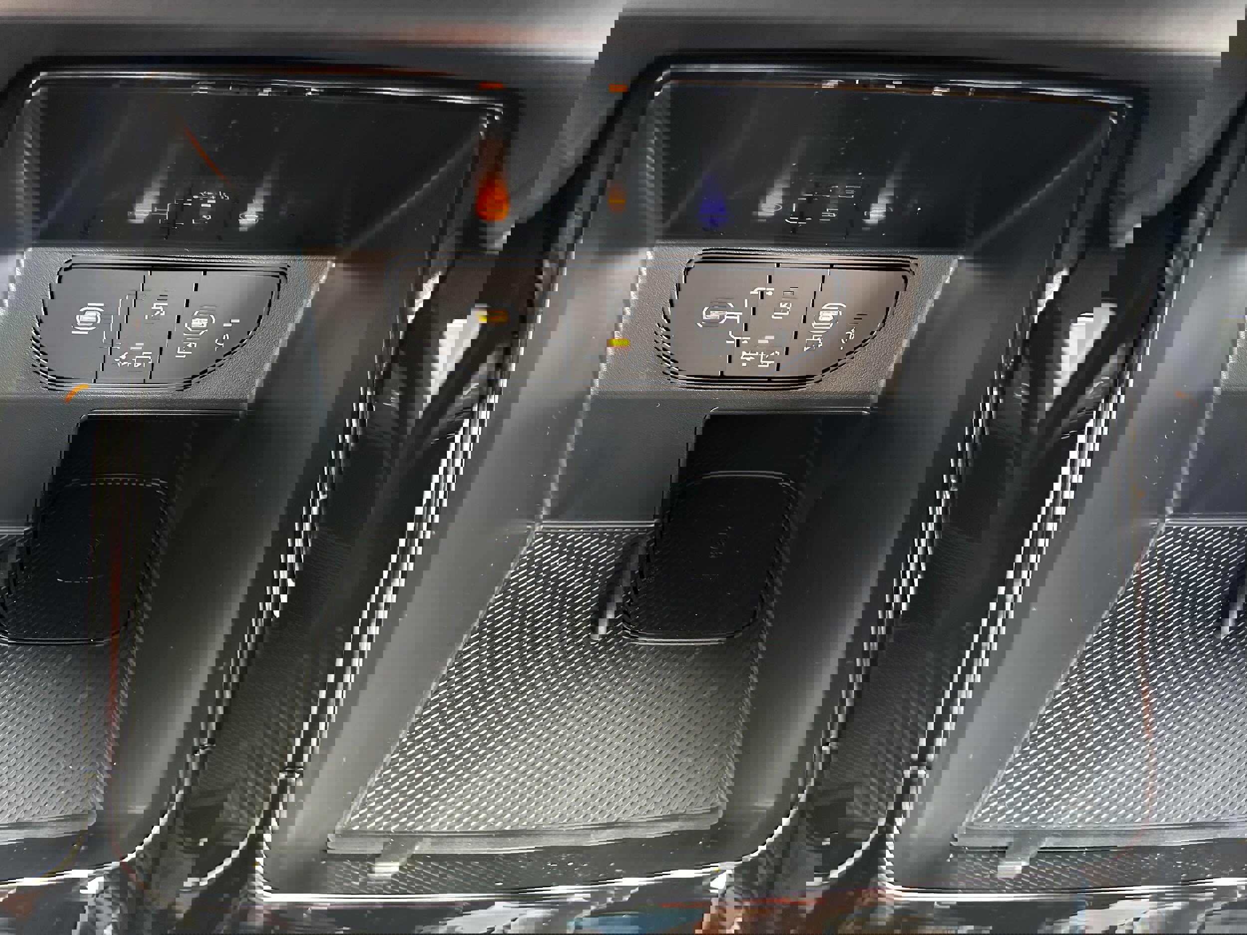 New 2026 Kia Sorento SX Prestige w/ Olive Brown Leather Package image 51