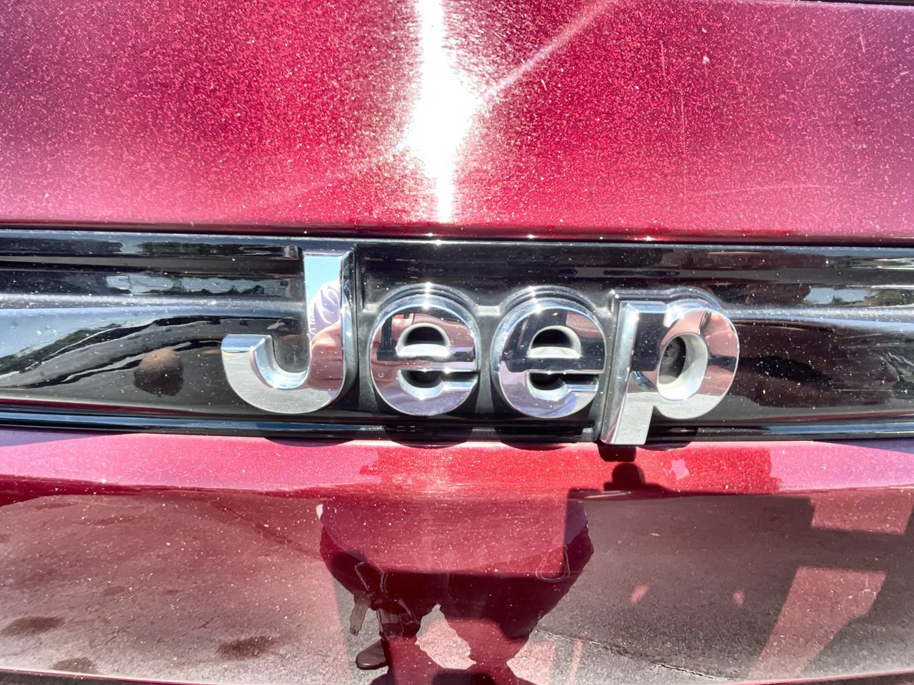 Used 2024 Jeep Grand Cherokee Laredo RWD image 30