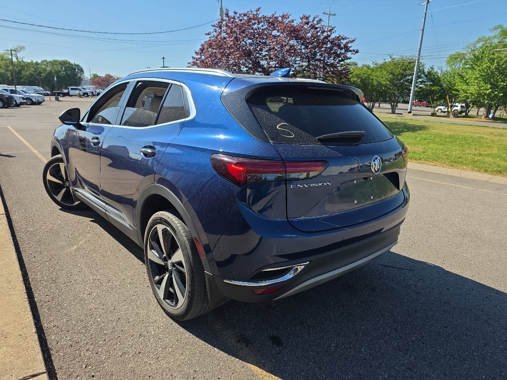 Used 2022 Buick Envision Essence w/ Technology Package I image 6