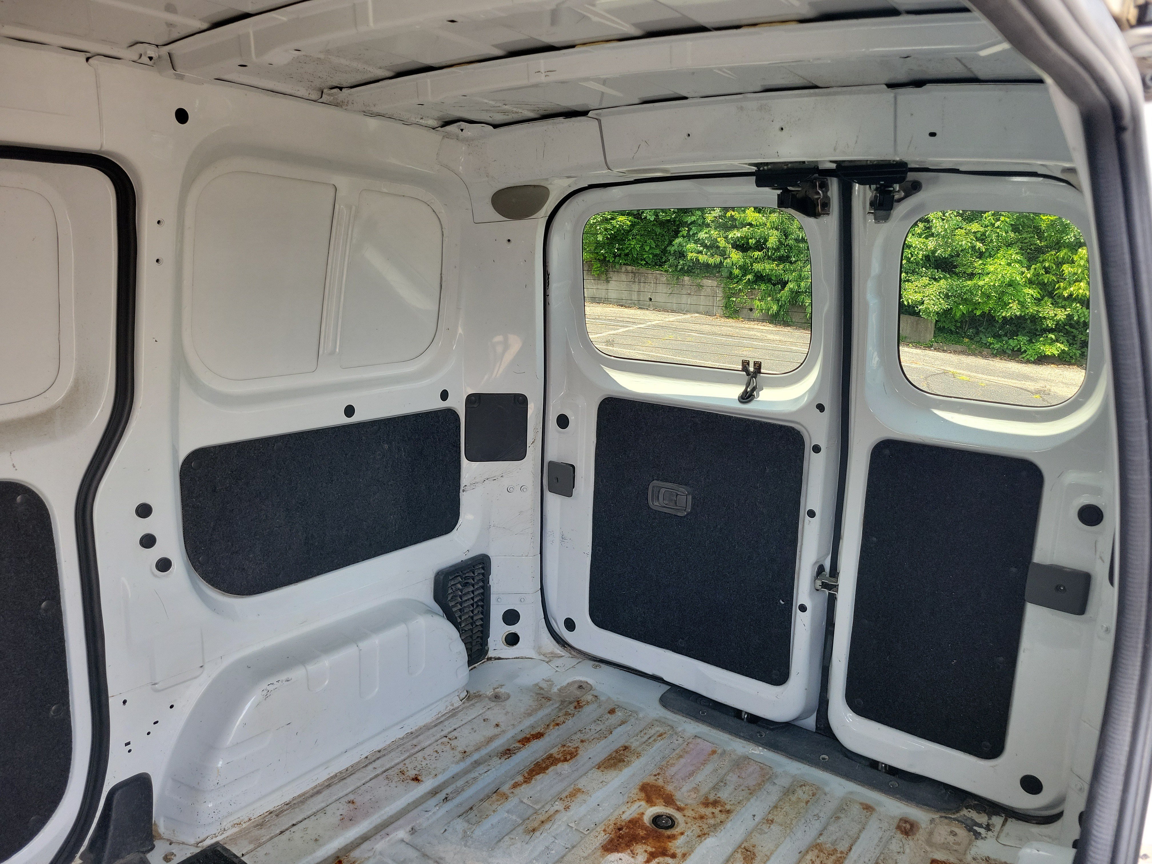 Used 2015 Nissan NV200 S w/ Back Door Glass Package FWD image 11