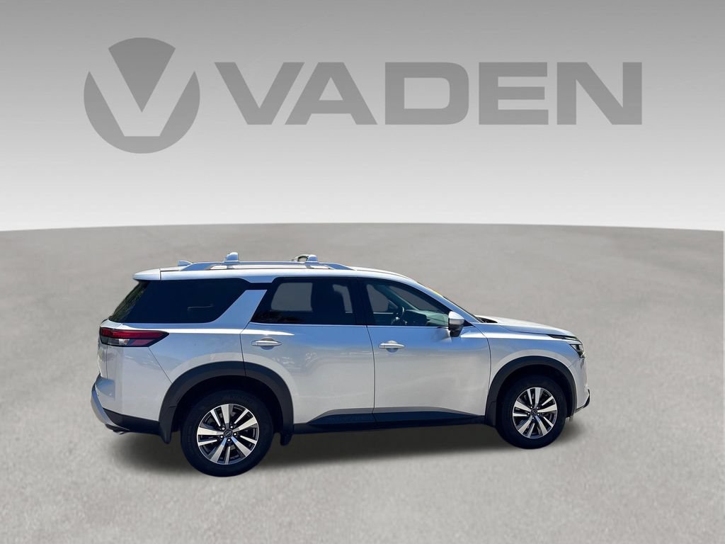 Certified 2023 Nissan Pathfinder SL AWD/4WD image 26