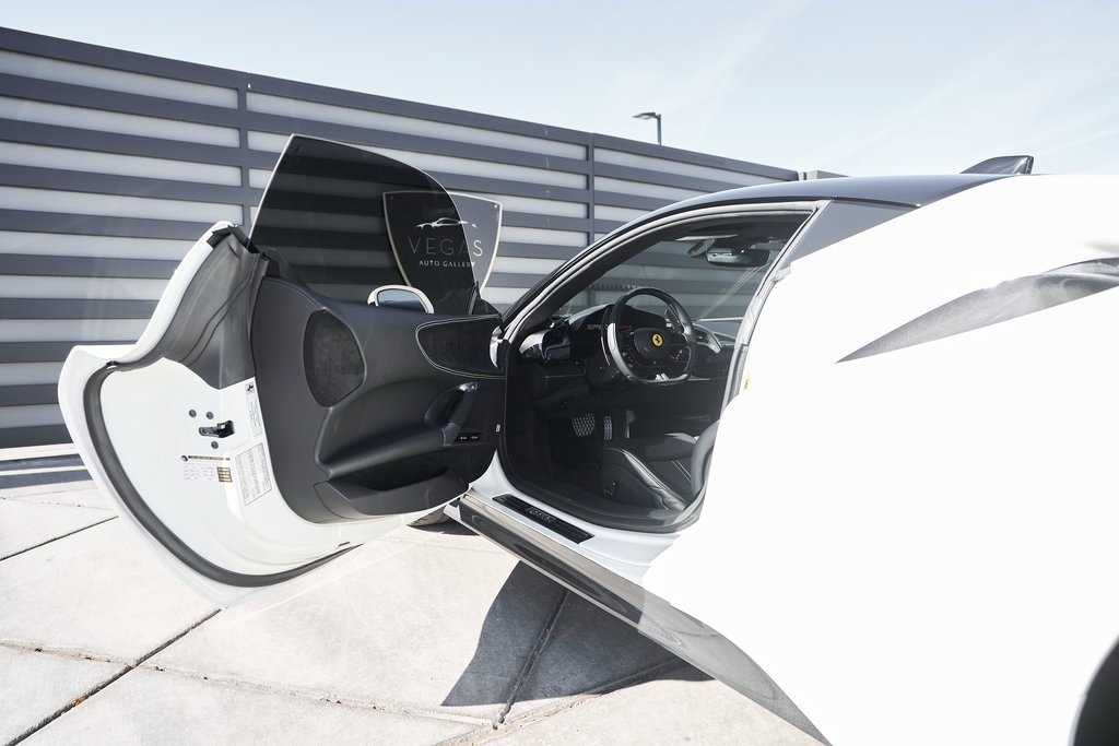 Used 2023 Ferrari SF90 Stradale image 36