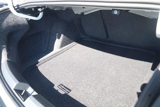 New 2026 Volkswagen Jetta GLI Autobahn image 24