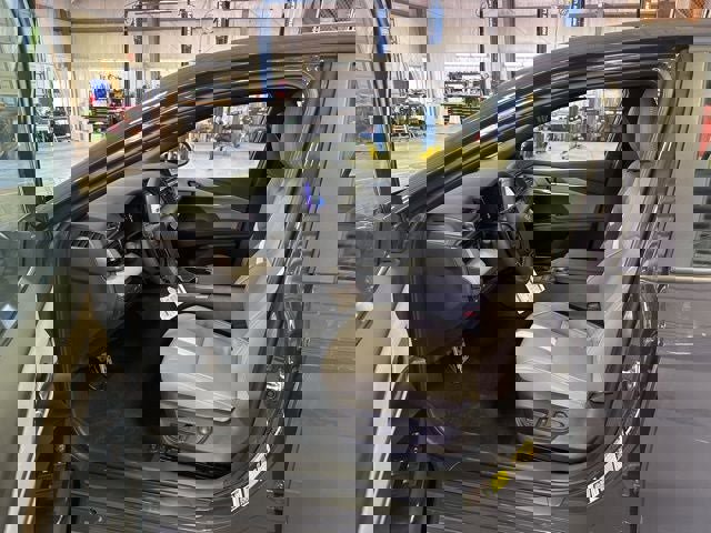 New 2026 Toyota Camry SE FWD image 9