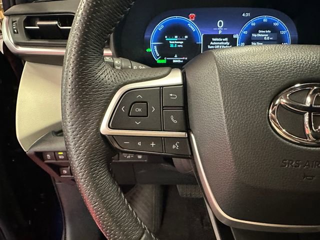 Certified 2025 Toyota Sienna Limited image 21