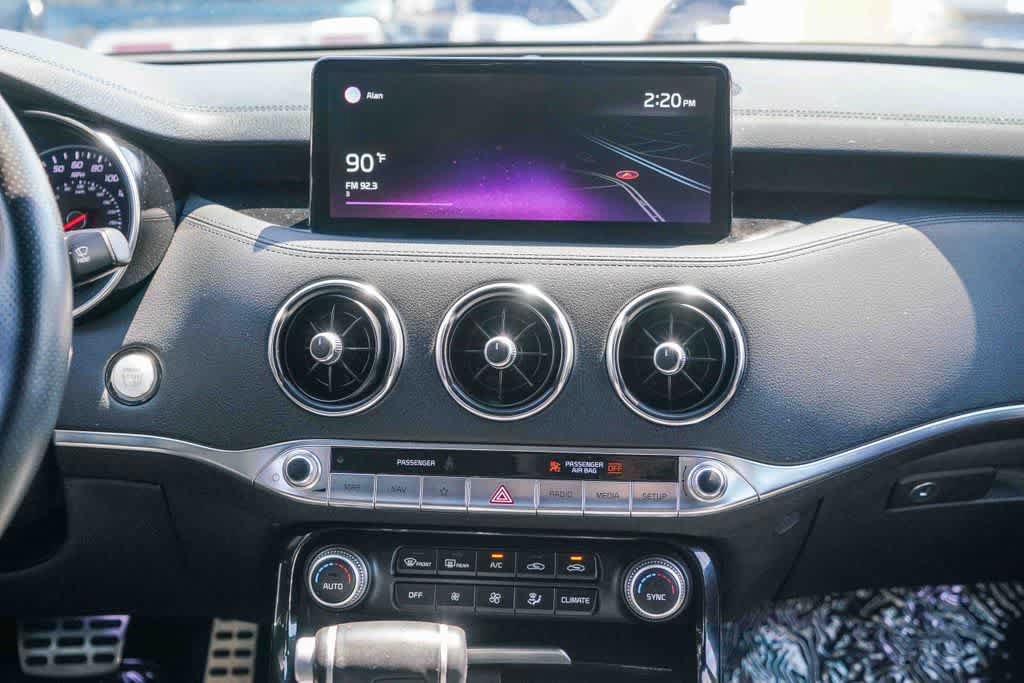 Used 2022 Kia Stinger GT-Line RWD image 12