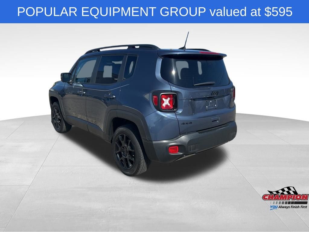 Used 2019 Jeep Renegade Altitude w/ Quick Order Package 2XM AWD/4WD video 3