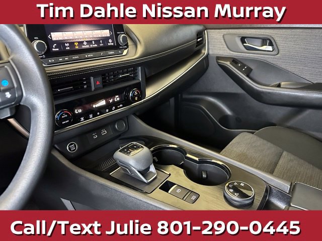 Used 2023 Nissan Rogue SV AWD/4WD image 30