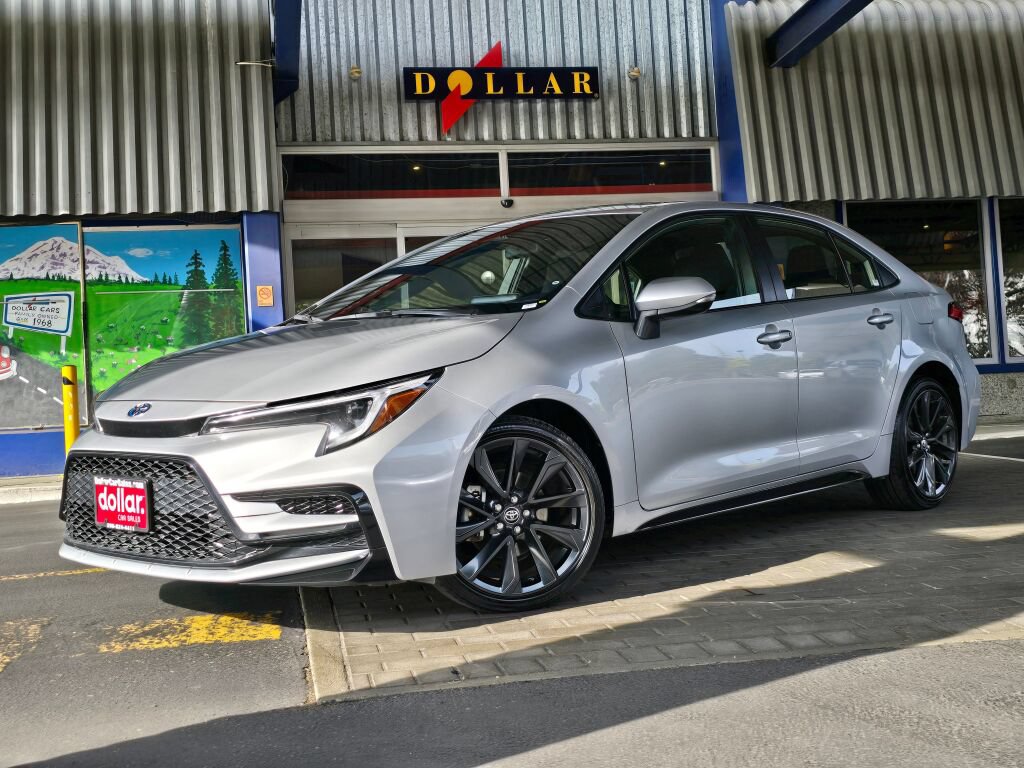 Used 2024 Toyota Corolla SE w/ SE Package