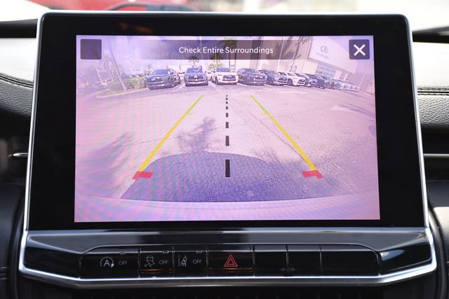 Used 2022 Jeep Compass High Altitude AWD/4WD image 16