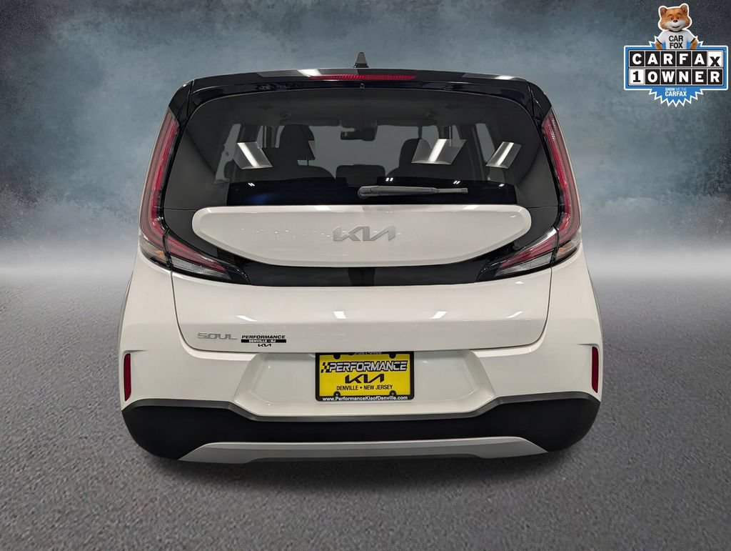 Certified 2025 Kia Soul LX FWD image 5