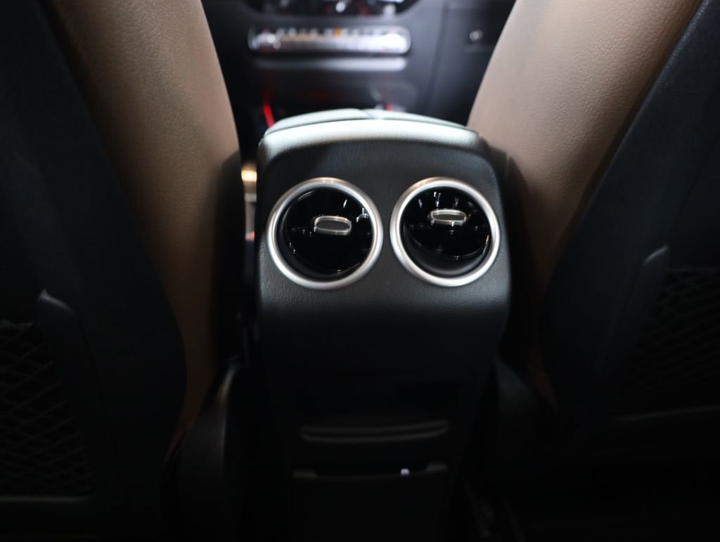 Used 2026 Mercedes-Benz GLA 250 4MATIC image 31