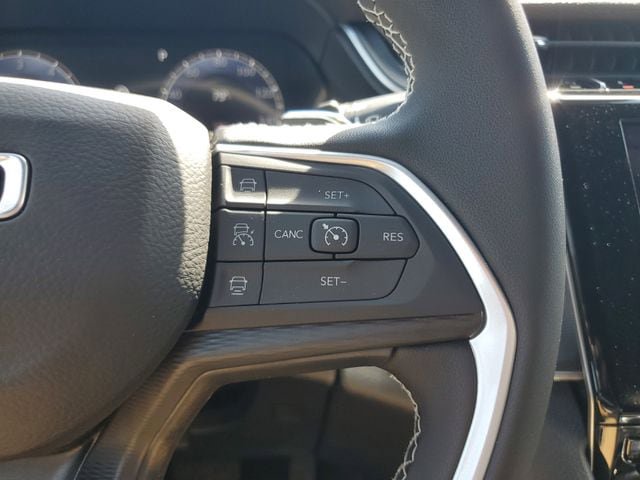 New 2026 Jeep Grand Cherokee Laredo RWD image 26