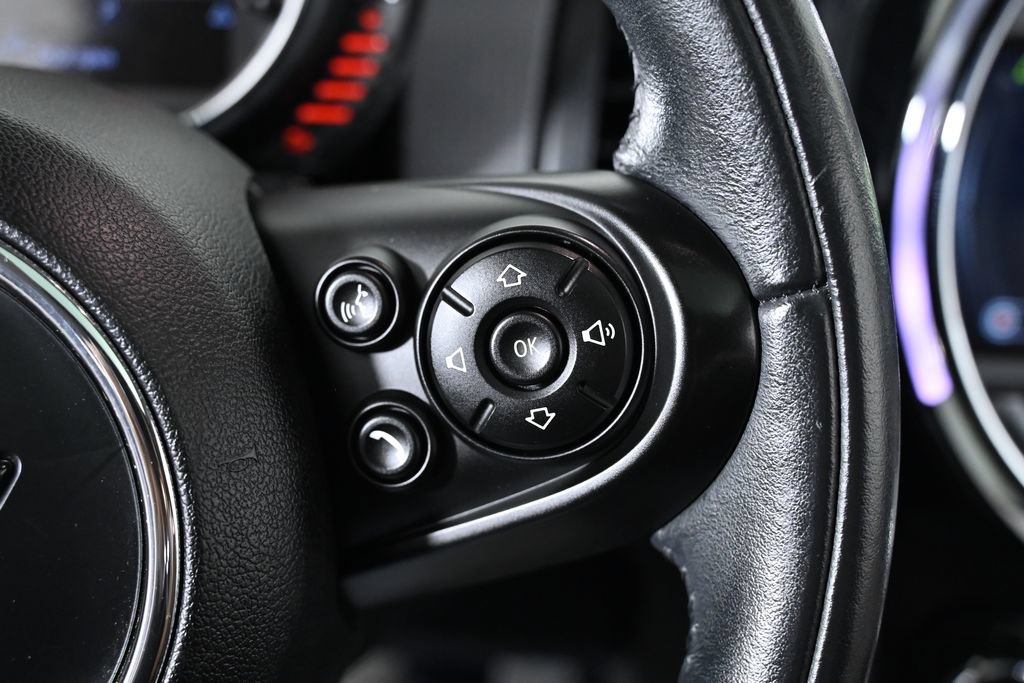 Used 2015 MINI Cooper 4-Door Hardtop FWD image 15