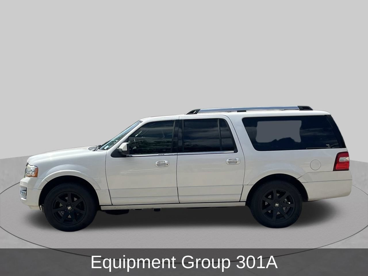 Used 2017 Ford Expedition EL Limited w/ Equipment Group 301A RWD image 2