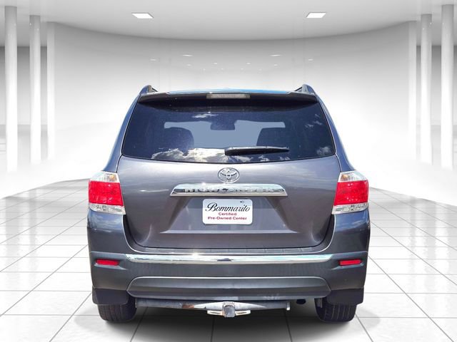 Used 2013 Toyota Highlander FWD image 4