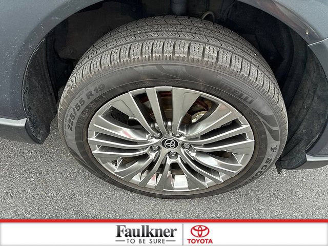 Certified 2022 Toyota Venza Limited w/ Advanced Technology Package AWD/4WD image 15